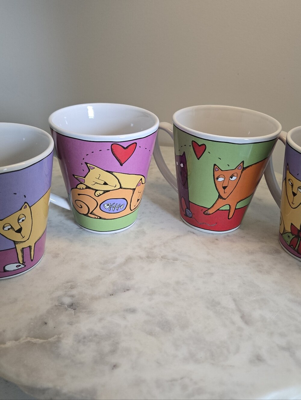 4 COLORFUL FUN CAT MUGS